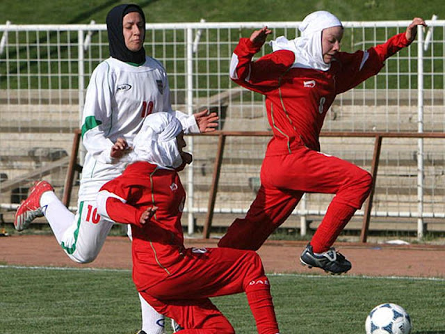 Iranian-womens-youth-Olympic-team.jpg