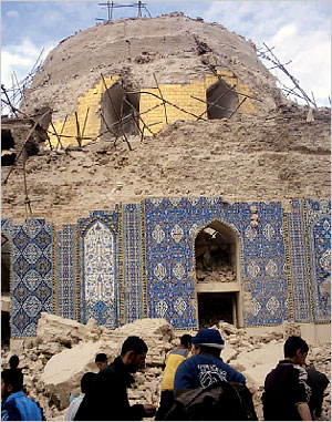 File:Destroyed mosque.jpg