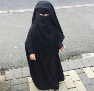 Niqab-eyes-hijab-niqab.jpg